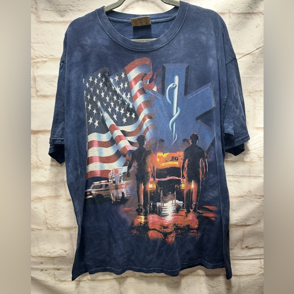 The Mountain vintage leather tag Fire responders blue tie dye tshirt size Large